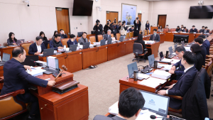 전력망확충법, 국회 산자위 소위 통과…‘에너지3법’ 중 처음