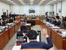 尹 탄핵심판 대리전된 청문회…홍장원 메모·707단장 진술 공방