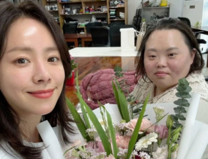 ‘한지민 쌍둥이 언니 역’ 정은혜 작가, 5월의 신부 된다