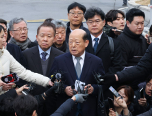 국회 측 “헌재, 尹 탄핵결정 믿어 의심치 않는다”