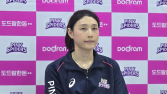 관중들과 생일 축하 함께한 김연경 “잊지 못할 생일”