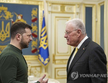 “젤렌스키 미국행…美‧우크라, 광물 협정 이르면 28일 서명”