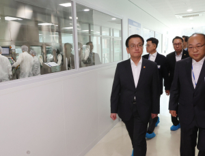“10년 내 바이오 5대 강국 도약”…인프라·R&D·산업 대전환