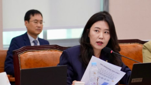 “게임 질병코드 그대로 등재해야” 통계청 주장…강유정 “대국민 사기극”