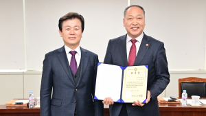 진주시, '제24회 진주논개제 제전위원장'에 김성규 진주교육대 총장 위촉