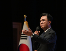 김태흠 충남지사 “한동훈 국어공부 다시하라”