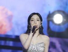아이브 리즈부터 ‘놀토’ 피오까지…태연 콘서트 마지막날에 스타 지인 총출동
