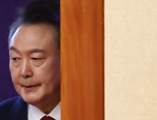 국민 52.7% “헌재 신뢰”…尹 탄핵 찬반 따라 신뢰도 ‘양극화’ [쿠키뉴스 여론조사]