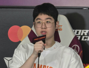 ‘제우스’ 최우제 “페이커 후계자? 우승 많이 해도 뛰어넘을 수 없어”