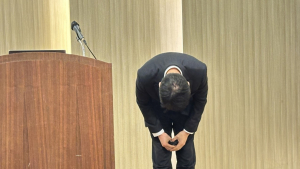 고개 숙인 위믹스, 기사회생 묘수 찾을까 [쿠키 현장]