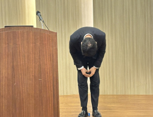 고개 숙인 위믹스, 기사회생 묘수 찾을까 [쿠키 현장]