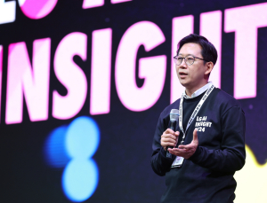 LG, 엑사원 딥 오픈소스 공개…“국내 첫 모델, 빅테크와 경쟁”
