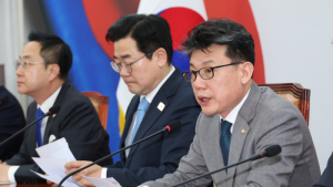 여야, 연금개혁 특위로 갈등…진성준 “본회의 처리 장담 못해”