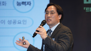 “공사비 상승-사업성 하락, 위기의 건설업계…실효성 있는 정책 필요” [2025 미래경제포럼]