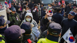 끝나지 않는 ‘탄핵 찬반 집회’에 장애인 ‘길’도 사라졌다