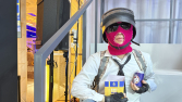 ‘인간’ 뽑기 집게 된 사연…크래프톤 ‘PUBG 팬 페스타’ [쿠키 현장]