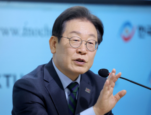 검찰, ‘3개월째 중단’ 이재명 대북송금 사건 재판부에 기일지정 신청