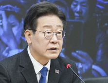 이재명, ‘韓 탄핵 기각’에 “국민 납득할까 의문…尹 신속 선고해야”