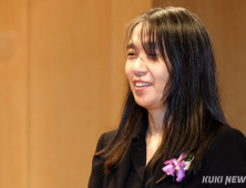 작가 한강 “尹 파면, 보편적 가치 지키는 일”…문학인 성명 참여