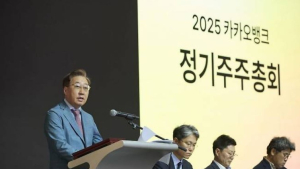 ‘5연임’ 리더십 굳힌 윤호영, 카카오뱅크 2년 더 이끈다