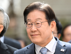 [속보] 이재명 대표, 선거법 2심 재판서 무죄…대권가도 ‘청신호’