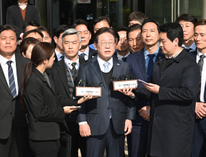 이재명 공직선거법 2심 무죄…1심과 달랐던 고법 판단
