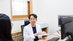 유방 결절로 무언가 만져진다면 [건강 나침반]