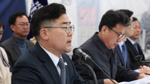 박찬대 “위헌 상태 해소하고 재난 해결”…한덕수 향해 강력 촉구