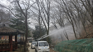 하동 불길 속에서 피어난 연대...민·관이 함께 만든 '희망의 방화선' 구축