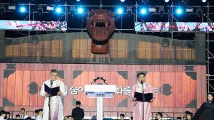 제63회 진해군항제, 벚꽃과 함께 개막