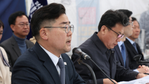 민주당의 중대결심…“1일까지 마은혁 미임명시 한덕수 탄핵”