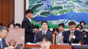 국회서 ‘제주항공 여객기 참사’ 지원 특별법 논의