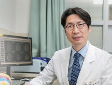 “어, 어… 말이 안 나오네?” 갑작스러운 언어 장애와 쓰러짐, 뇌졸중의 적신호 [건강 나침반]