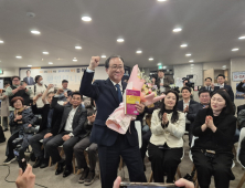 [속보] 부산교육감 재선거,  김석준 당선 유력
