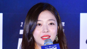 김수현 소속사 “故 설리, ‘리얼’ 베드신 사전 숙지하고 임했다”