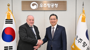 우주청, 국제 거대전파망원경 협력 논의 시작…필 SKAO 사무총장 방한