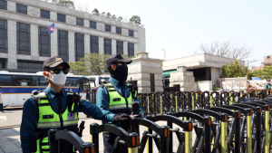 尹 탄핵심판 선고 일반방청, 9만6000명 몰렸다