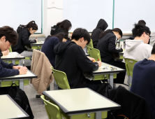 ‘尹 파면 여파’ 수험생 혼란…6월 모평 일정 조정 불가피