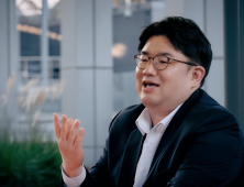 최준용 SK하이닉스 부사장 “HBM4 양산 이어 HBM4E 적기 공급”