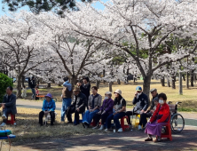 광양제철소, 벚꽃길 버스킹 개최...음악 재능기부