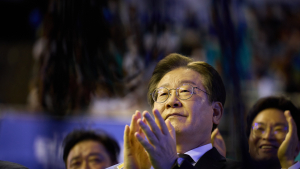 이재명, 당 대표직 사퇴 “새 시작…국민과 함께 하겠다”