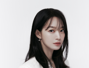 신민아가 ‘악연’에 대처하는 법 [쿠키인터뷰]