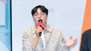 ‘언슬전’ 신원호 크리에이터 “의료계 파업에 노심초사…시청자 처분 기다릴 수밖에”