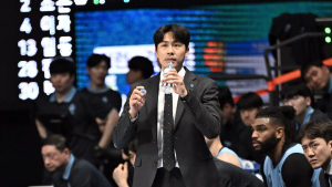 ‘충격’ 소노, 김태술 감독 경질…“미래 위한 결단”