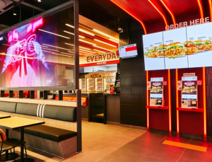 KFC, 최대 실적에도 가격 인상⋯매각 전 막판 ‘스퍼트’