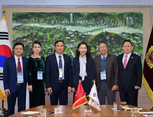최호정 서울시 의장, 베트남 경제개발연구소 방문단과 교류협력 논의 
