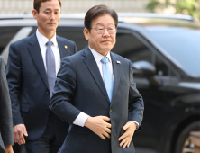 이재명 대장동 재판, ‘대선 직전’ 5월말 기일지정 여부에 ‘신경전’