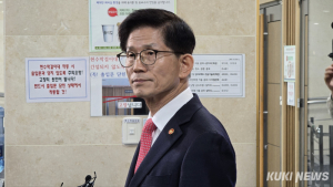 [단독] 김문수와 ‘난세의 영웅’ 공동 집필한 김용복 “李 퇴출‧박정희 정신 계승 담았다”