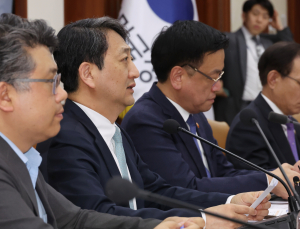 일본처럼 트럼프 나설까…한·미 장관, 이번주 ‘4인 통상협의’ 연다