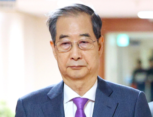 꺼지지 않는 한덕수 ‘출마 불씨’…韓 저울질에 “빅텐트 기대 VS  외부 용병 팀킬”
